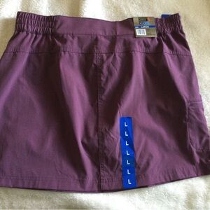 Short, purple, size large